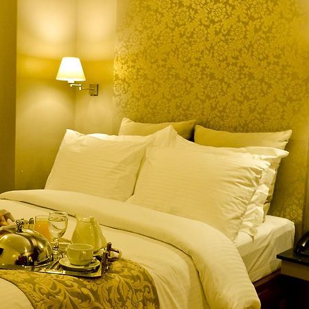 Pghi Hotel Quezon City Kültér fotó