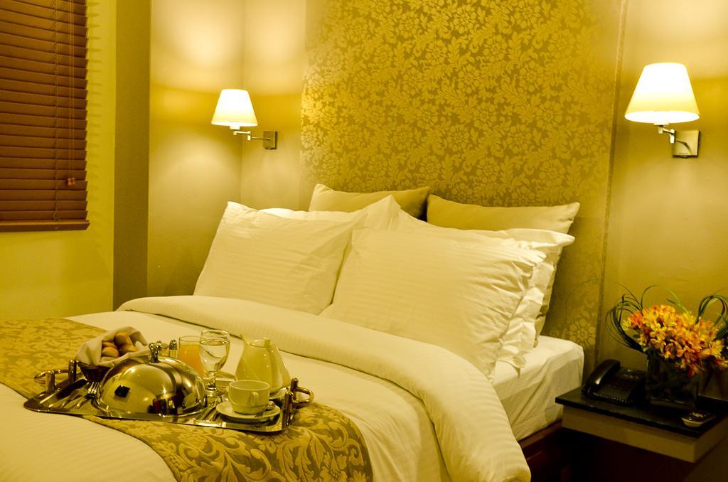 Pghi Hotel Quezon City Kültér fotó