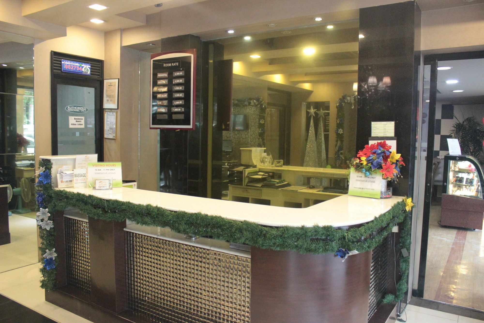 Pghi Hotel Quezon City Kültér fotó